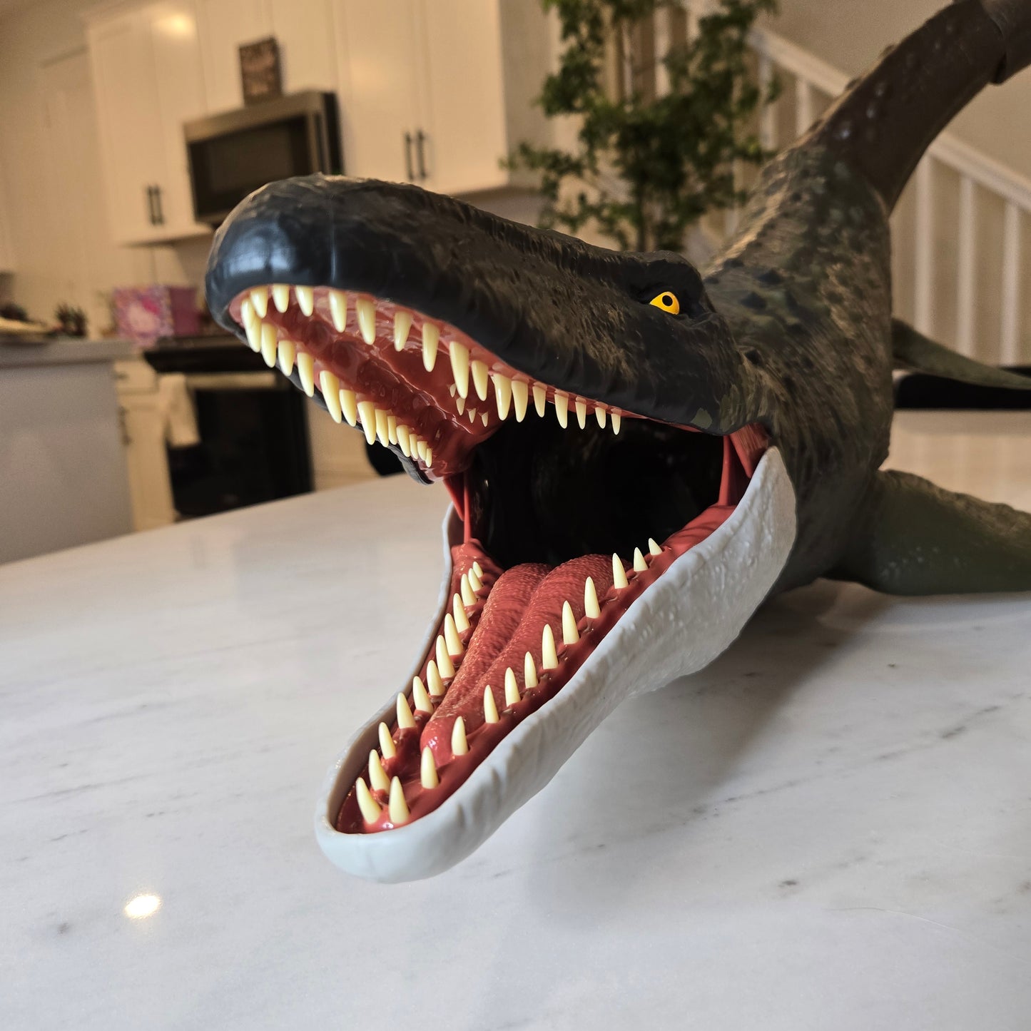 GIANT mosasaurus