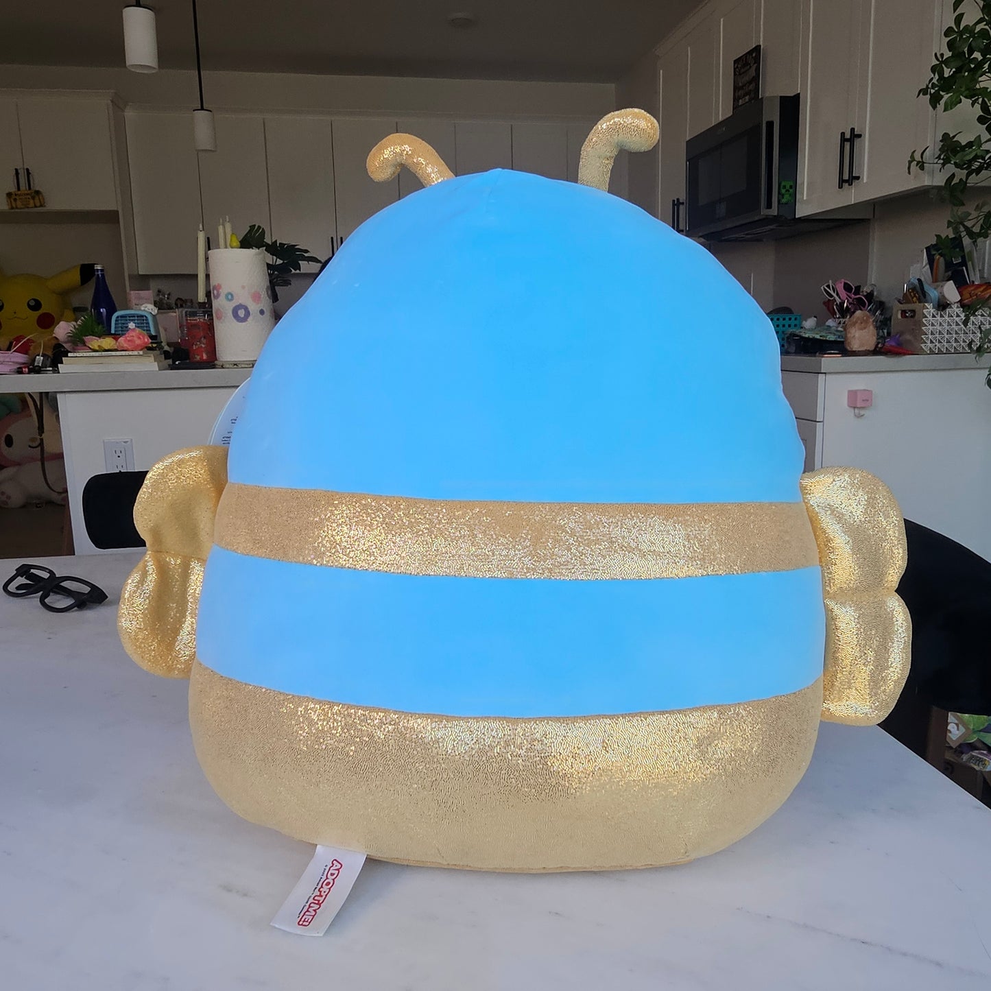 jumbo queen bee adopt me plushie