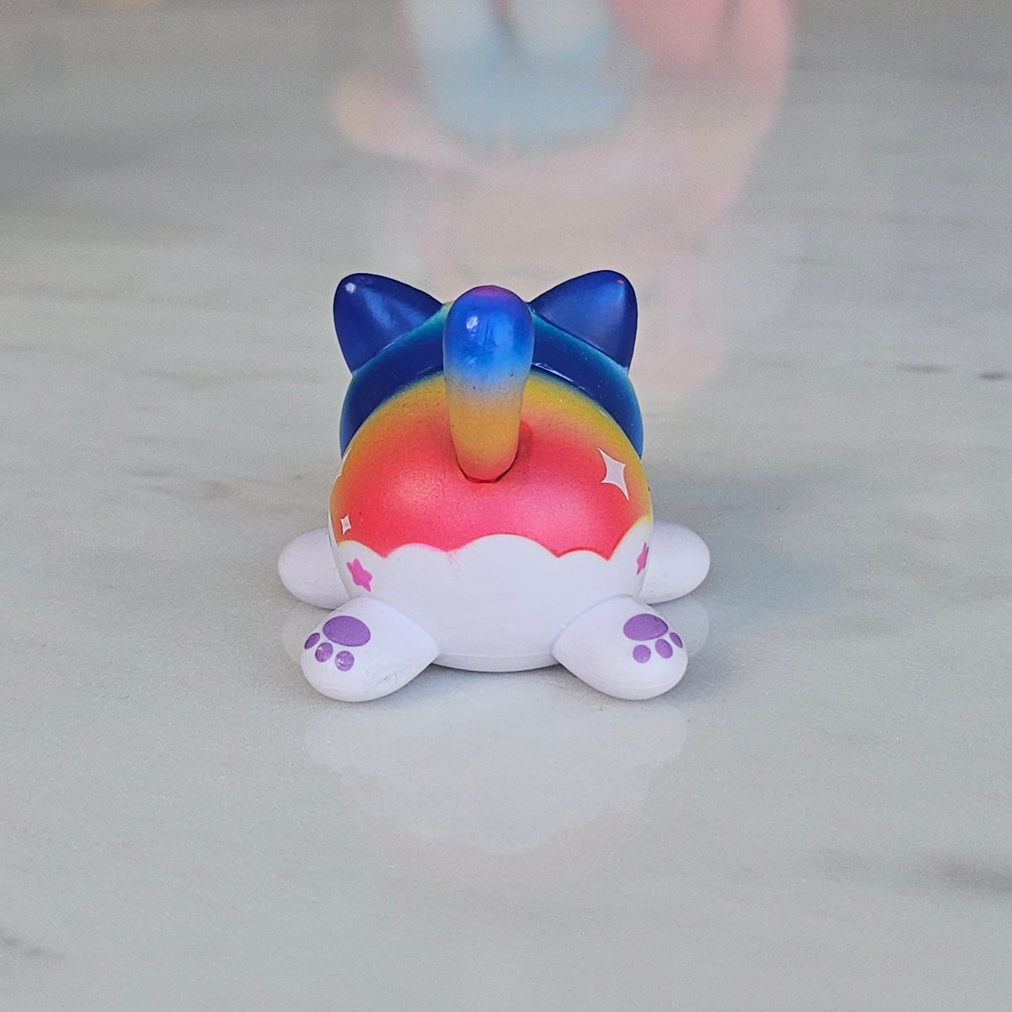 rainbow aphmau cat figure