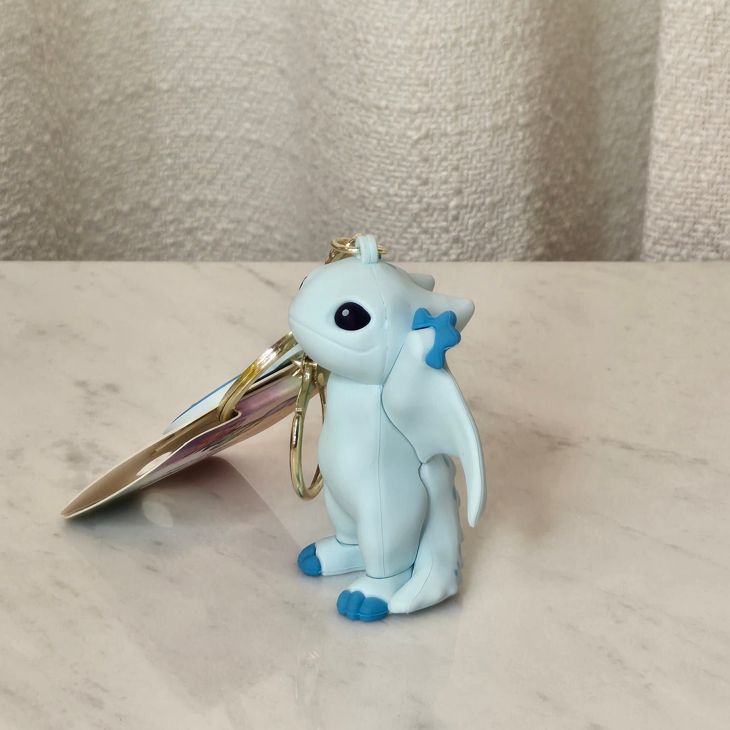 dragon keychain (light blue)