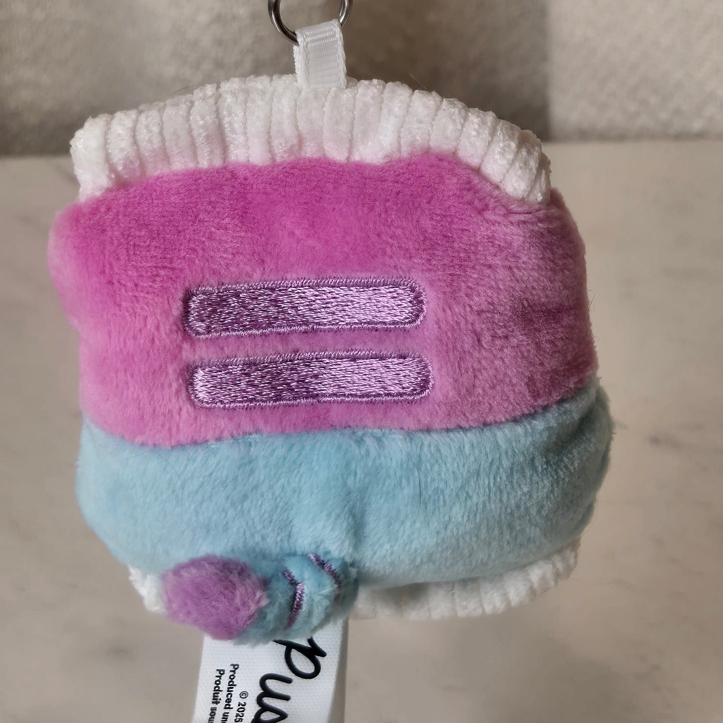 potato chip pusheen keychain