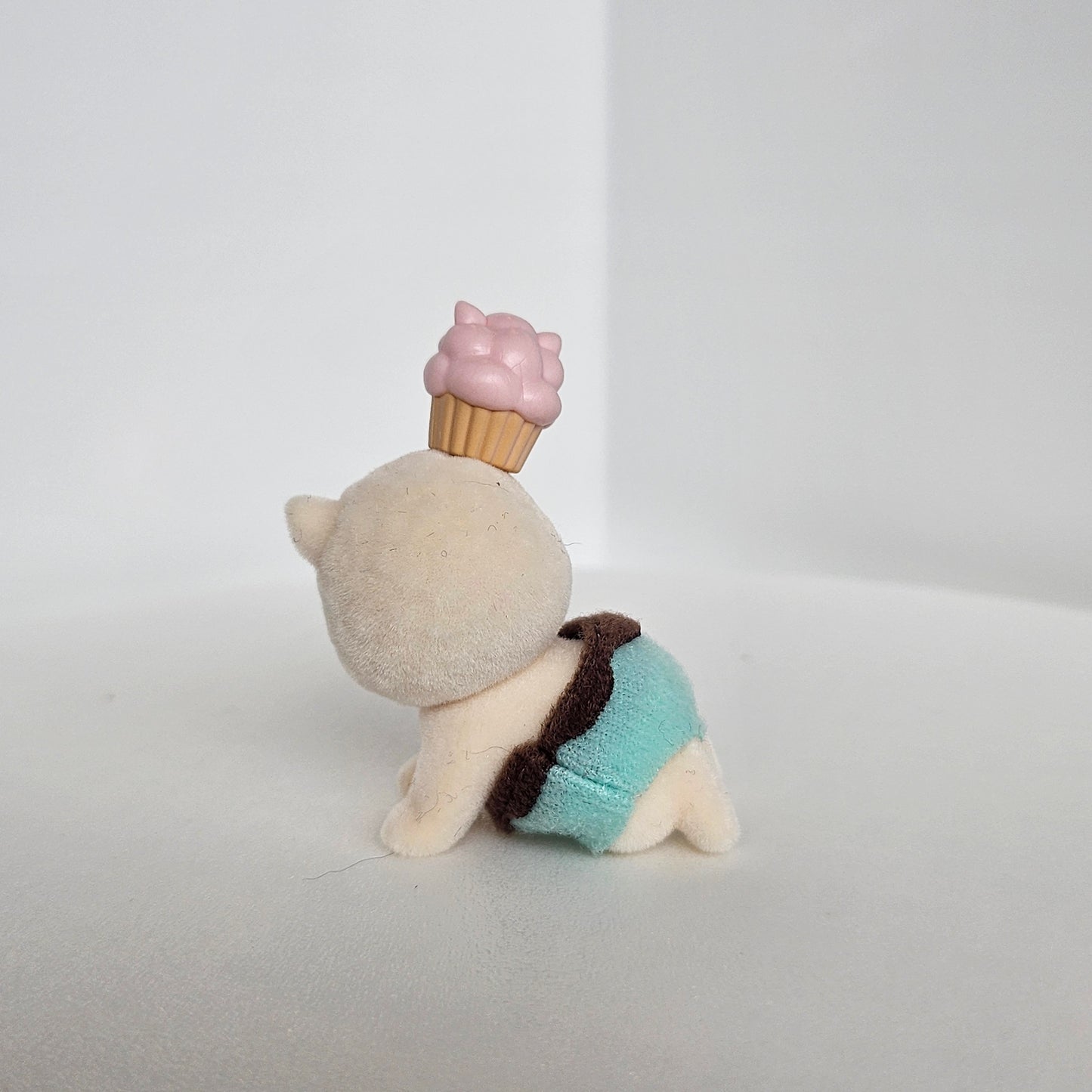 sheep cupcake hat