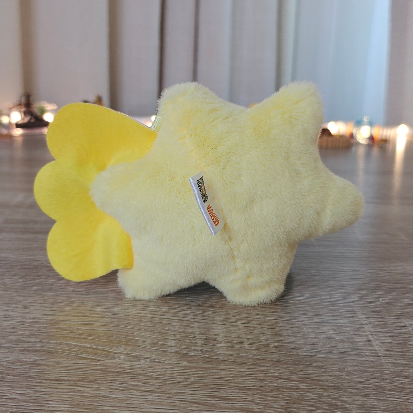 lin shooting star plush keychain