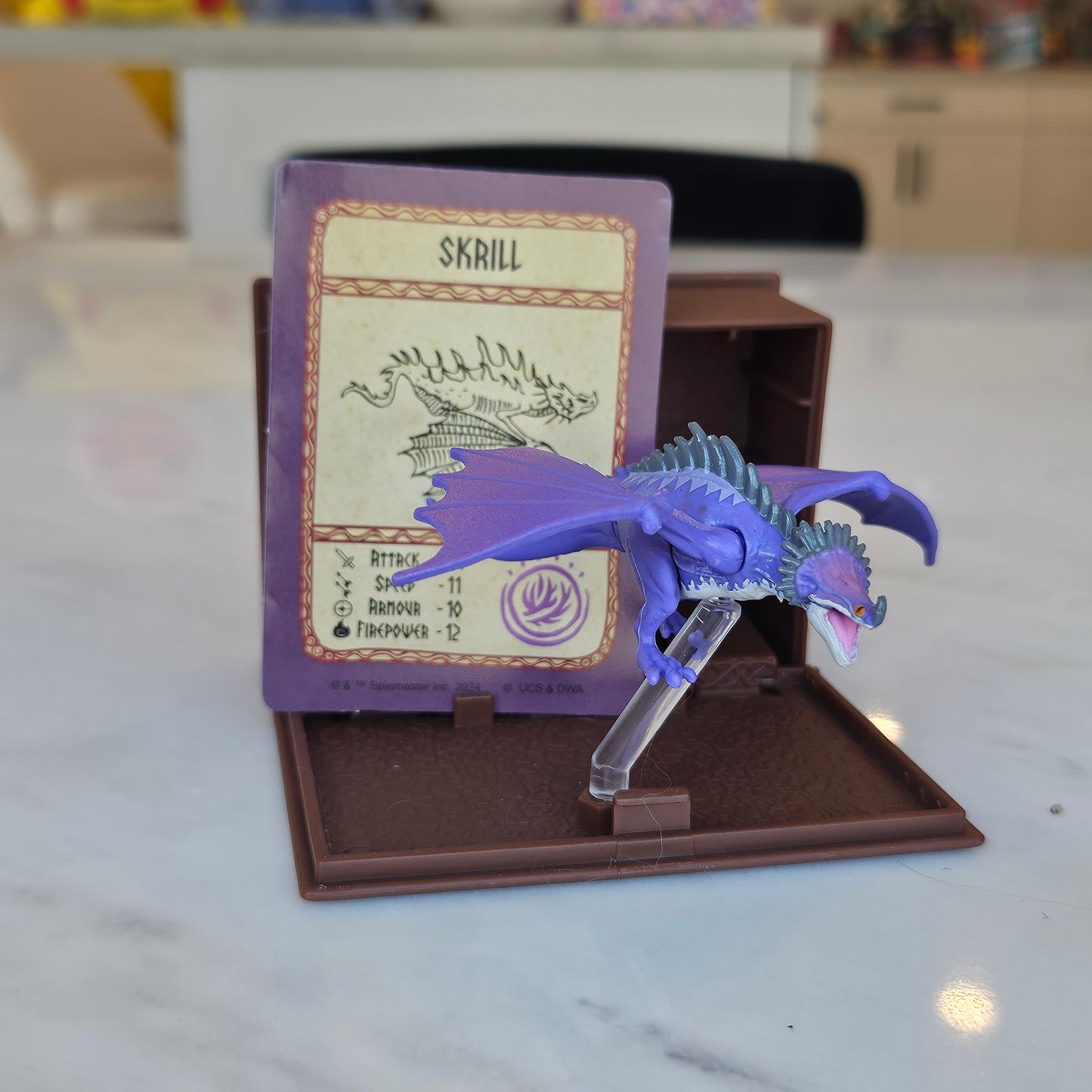 skrill mini figure