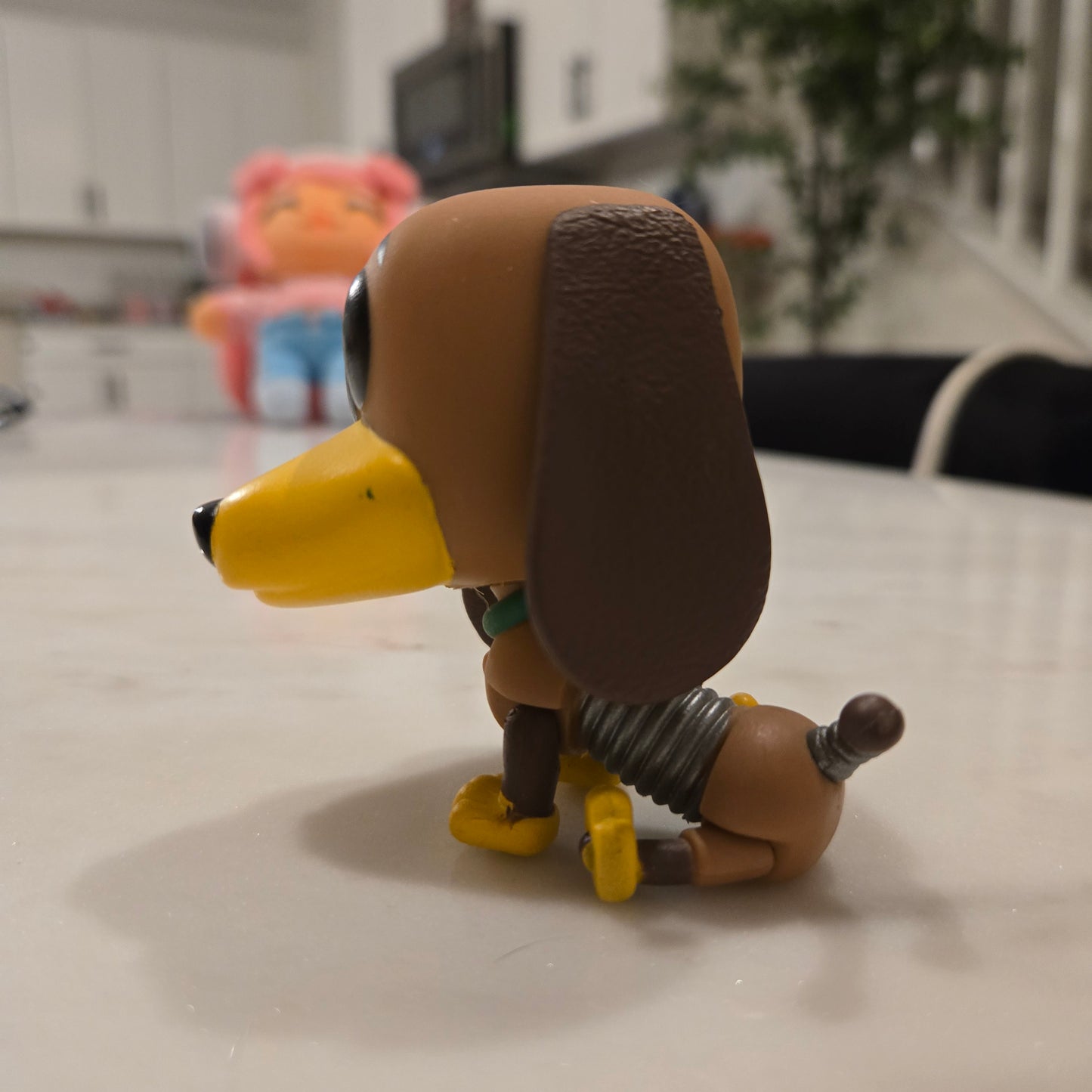 stretchy dog pop