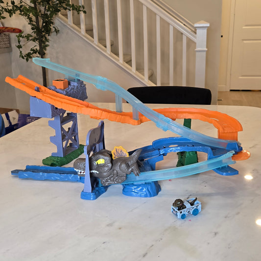 jurassic world hot wheels