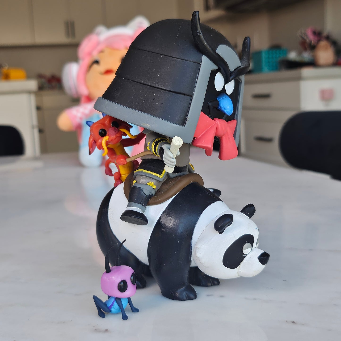mushu riding panda pop