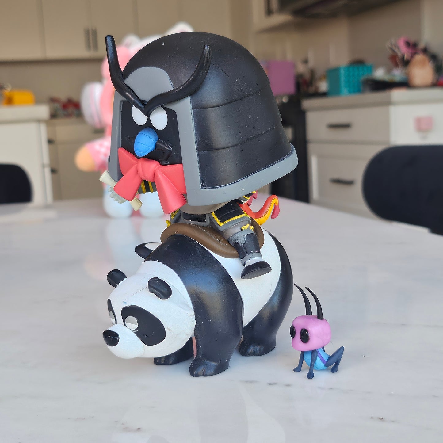 mushu riding panda pop