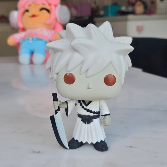 hollow ichigo pop