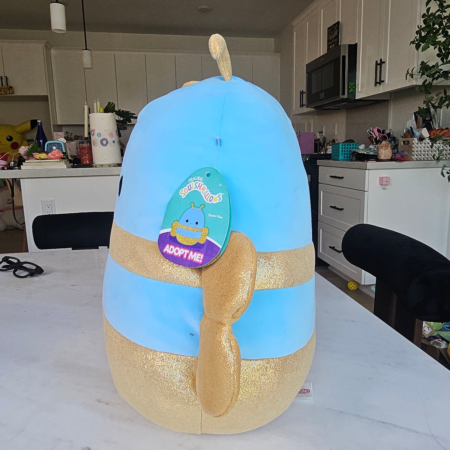 jumbo queen bee adopt me plushie