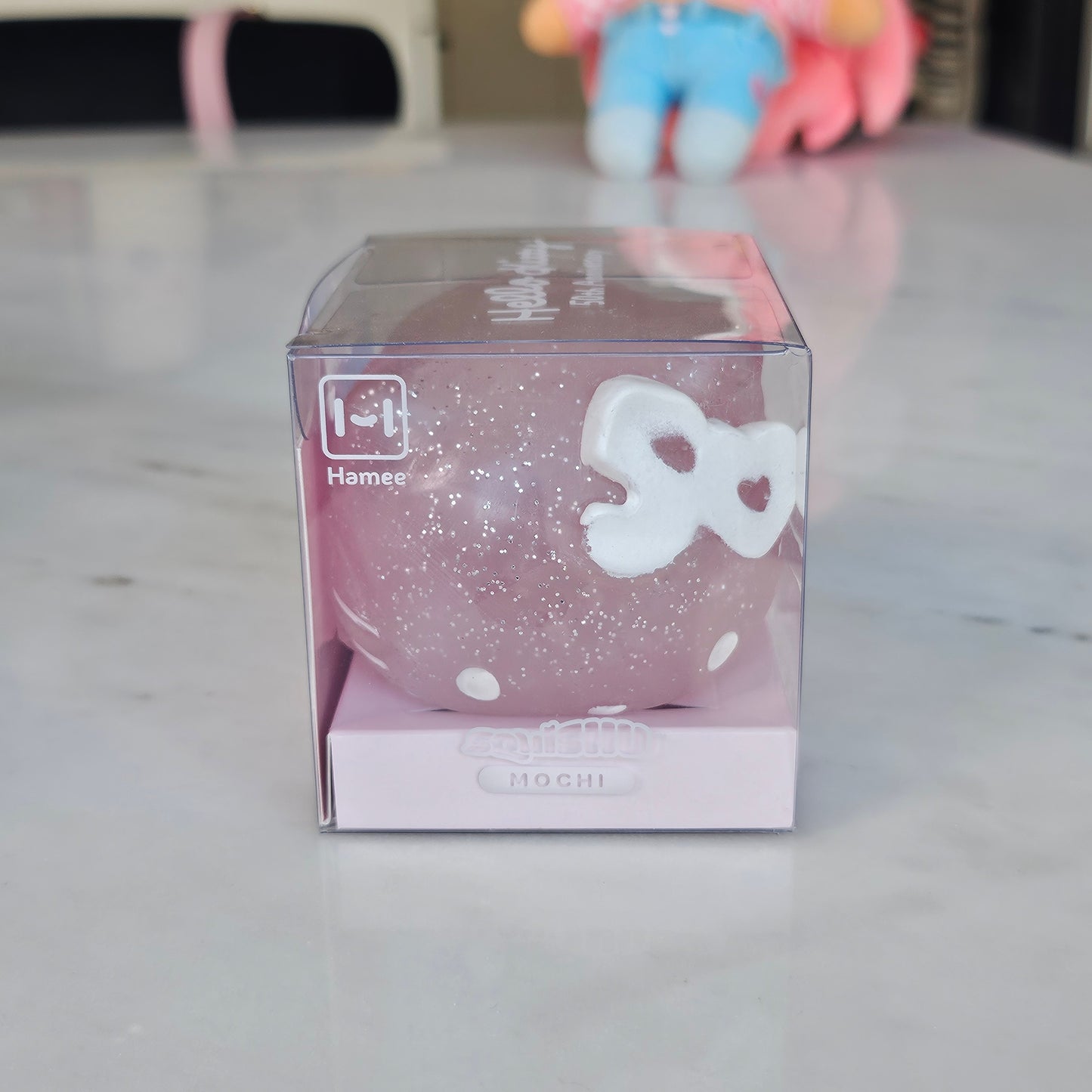 hk squishy (pink)