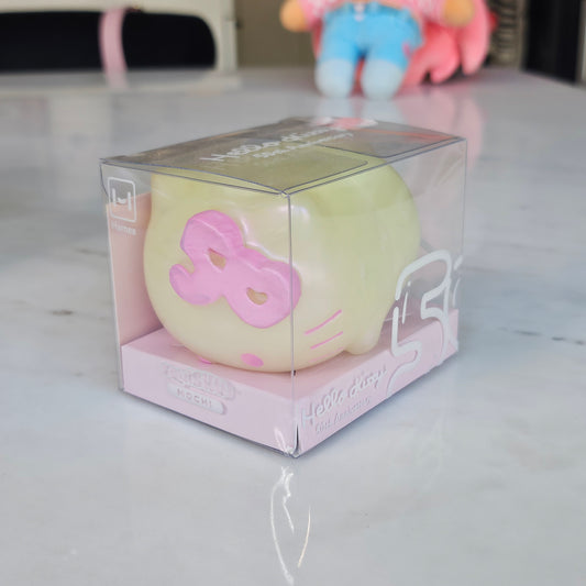 hk squishy (cream)