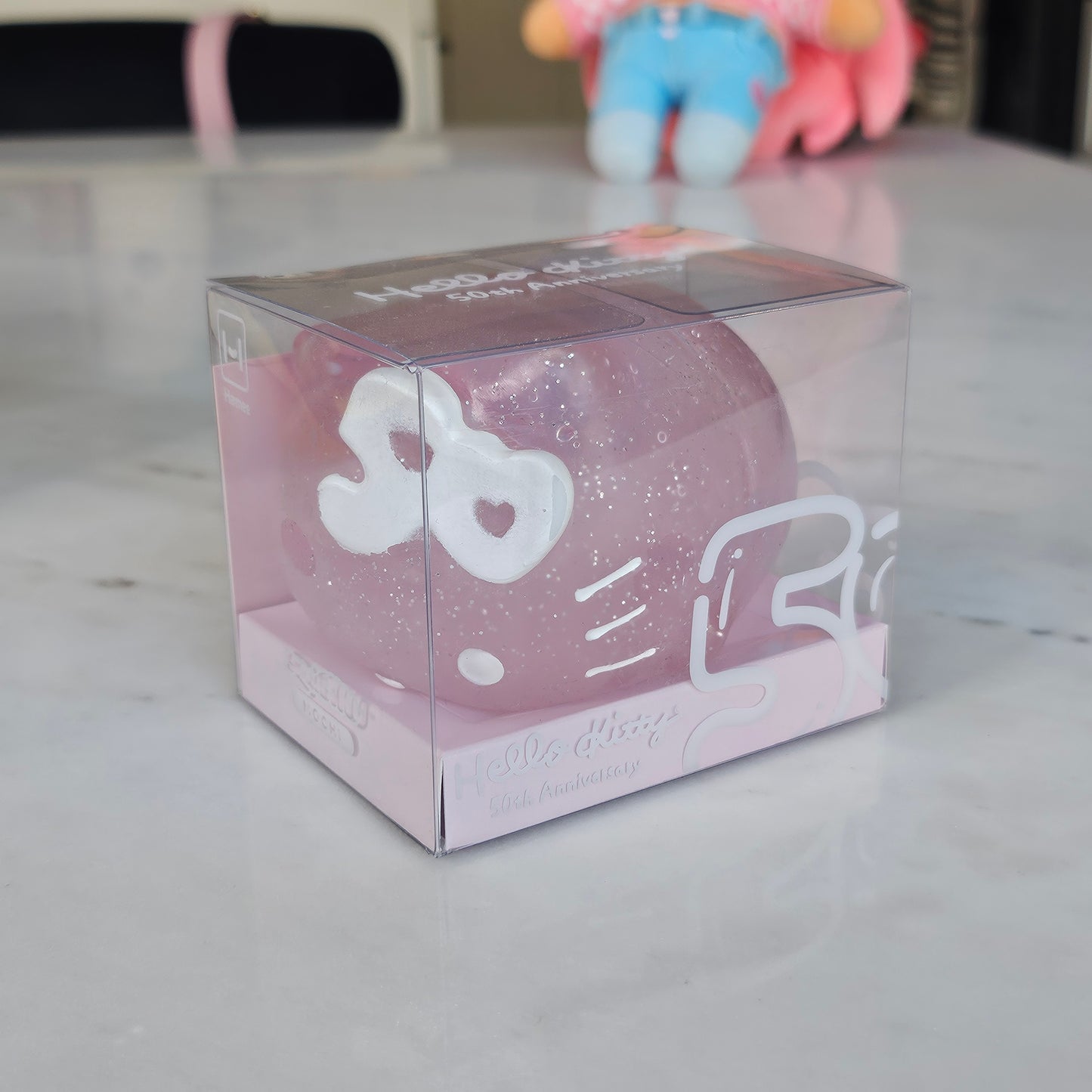 hk squishy (pink)