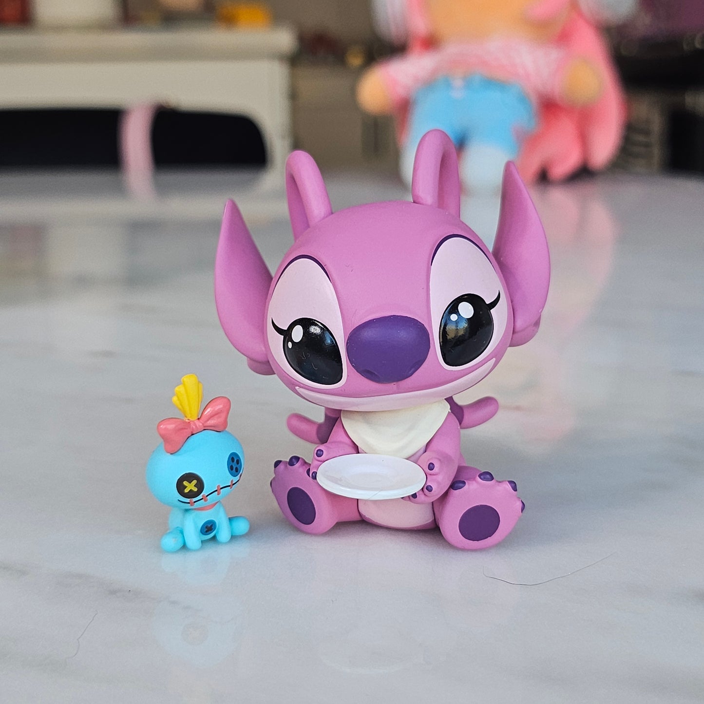 hungry pink dog popmart figure