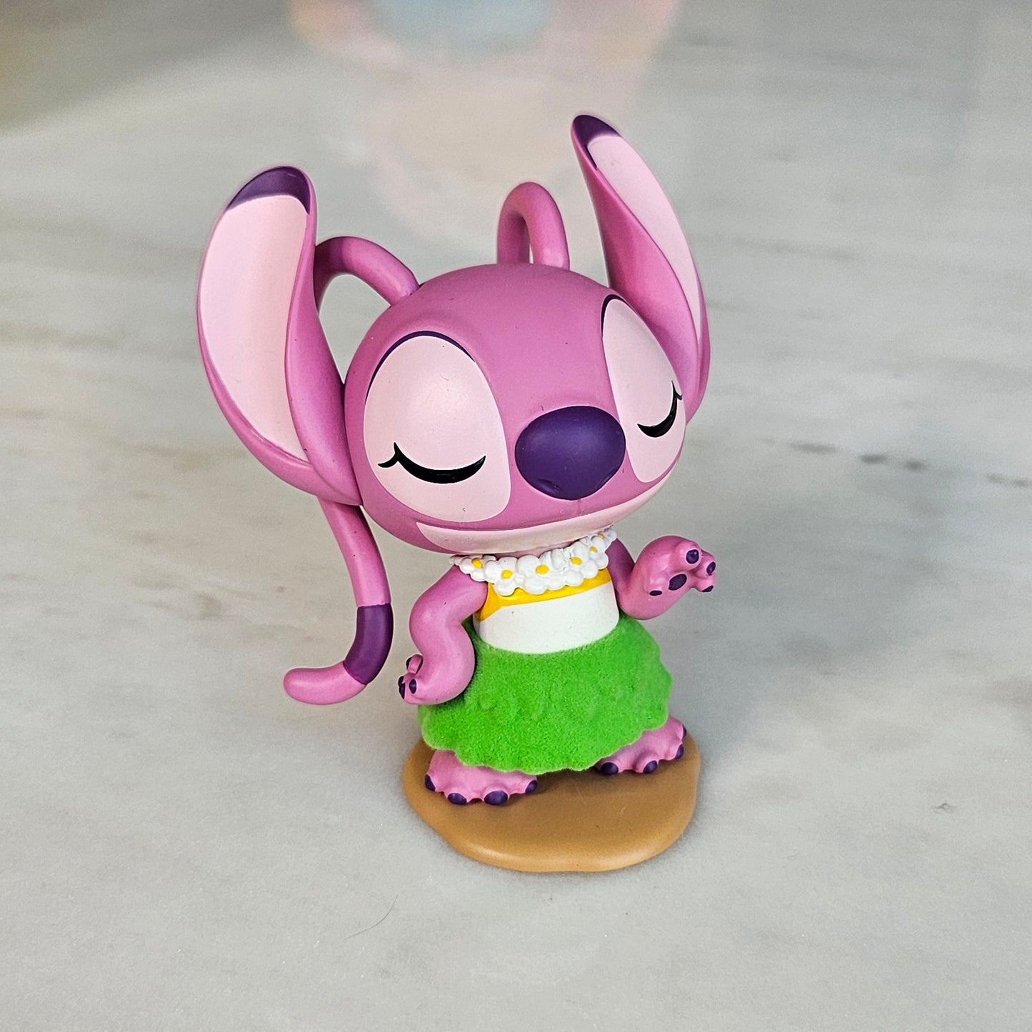 hula pink dog popmart figure