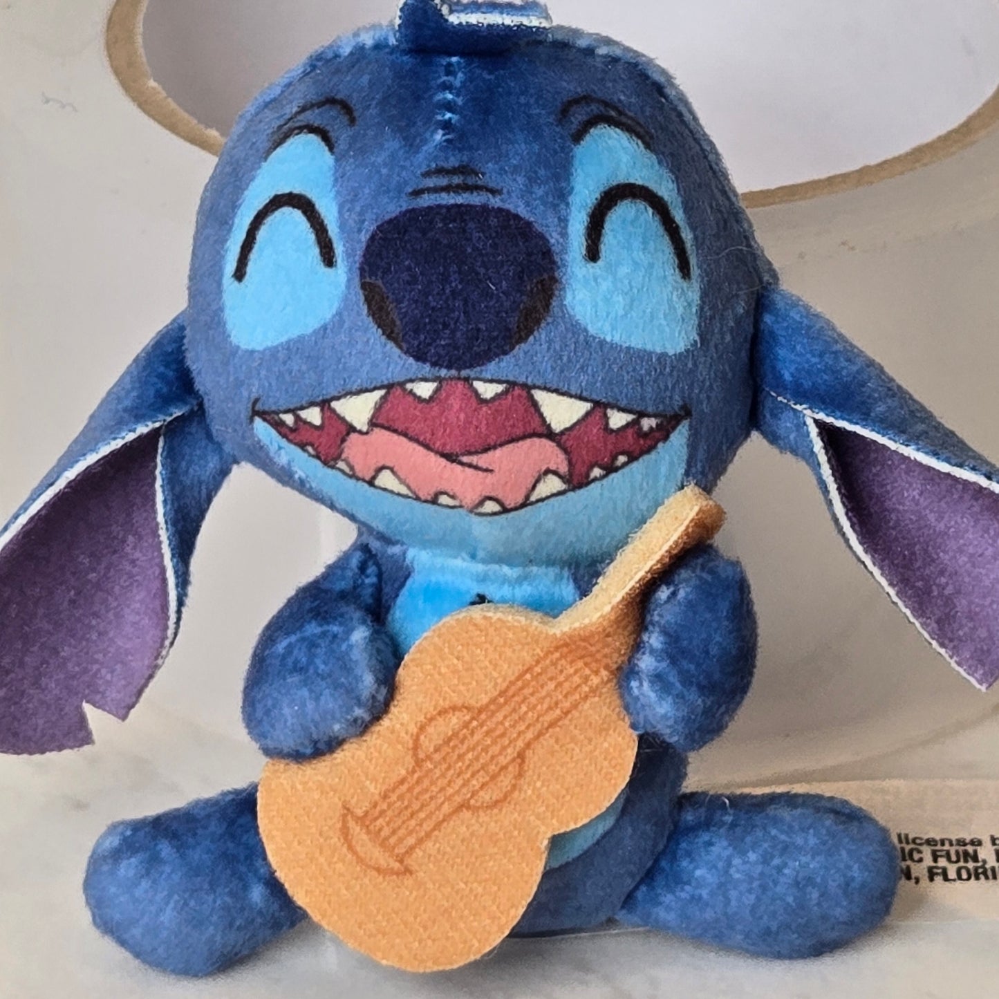 blue dog tiny plush (ukulele)