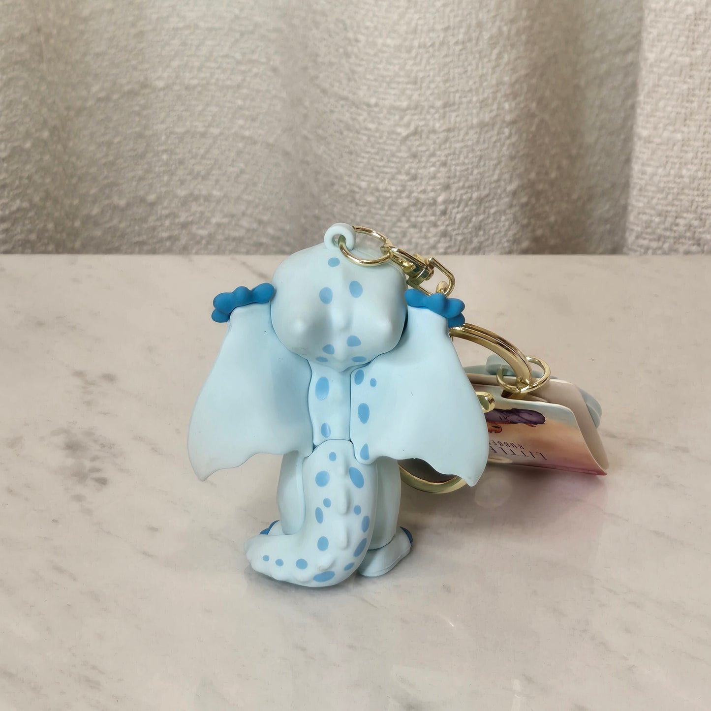 dragon keychain (light blue)
