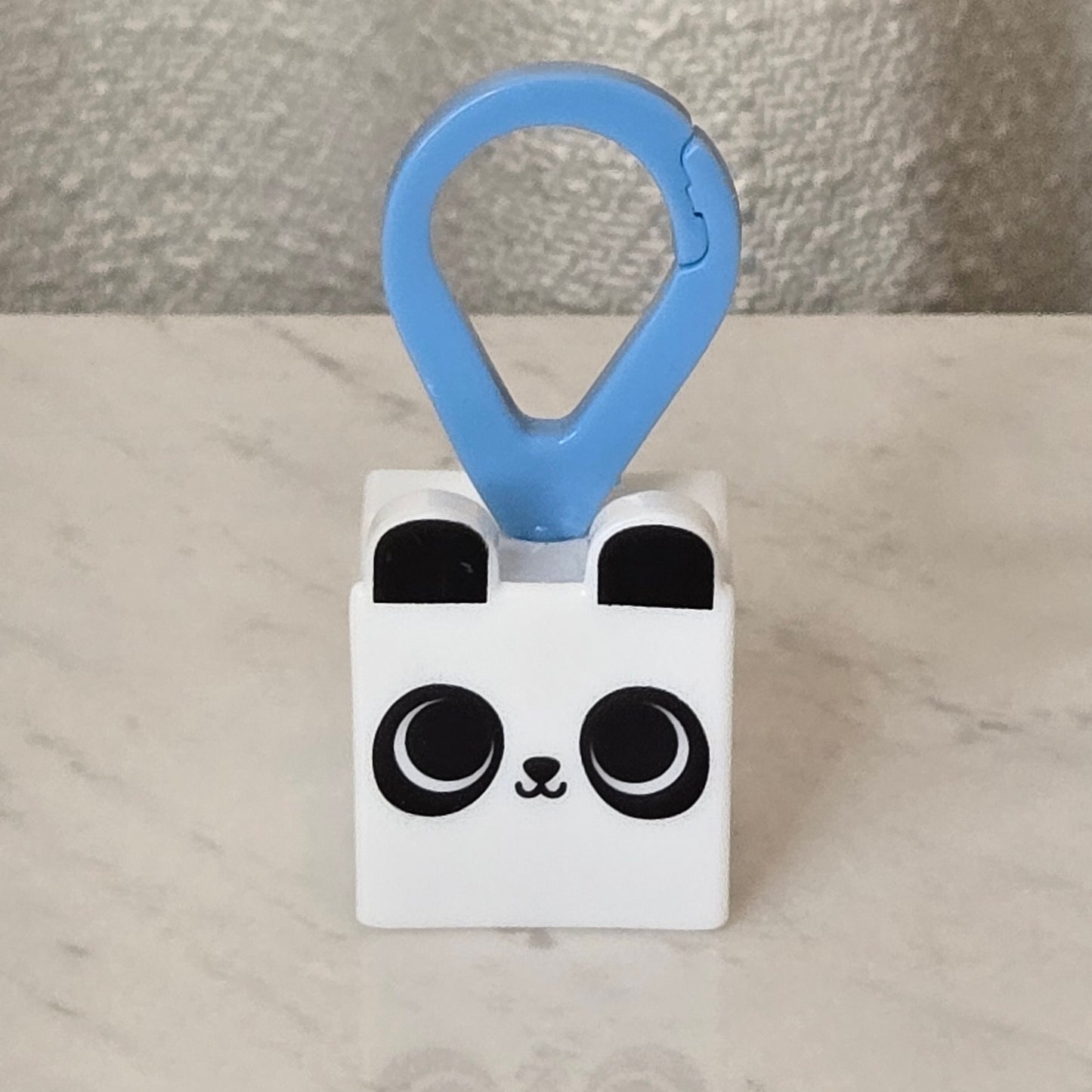 pet sim happy meal toy (panda)