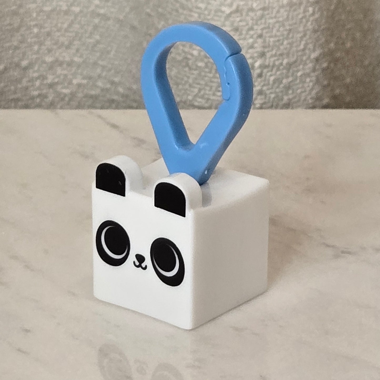 pet sim happy meal toy (panda)