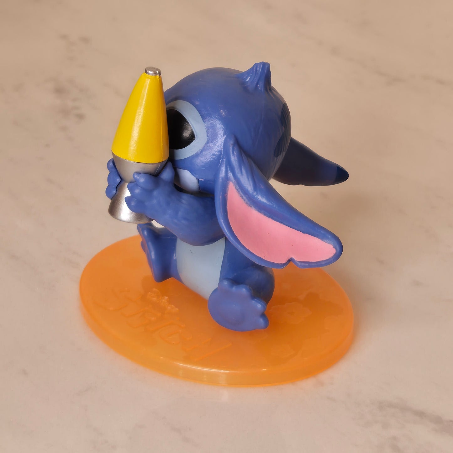 blue dog figure (lava lamp)