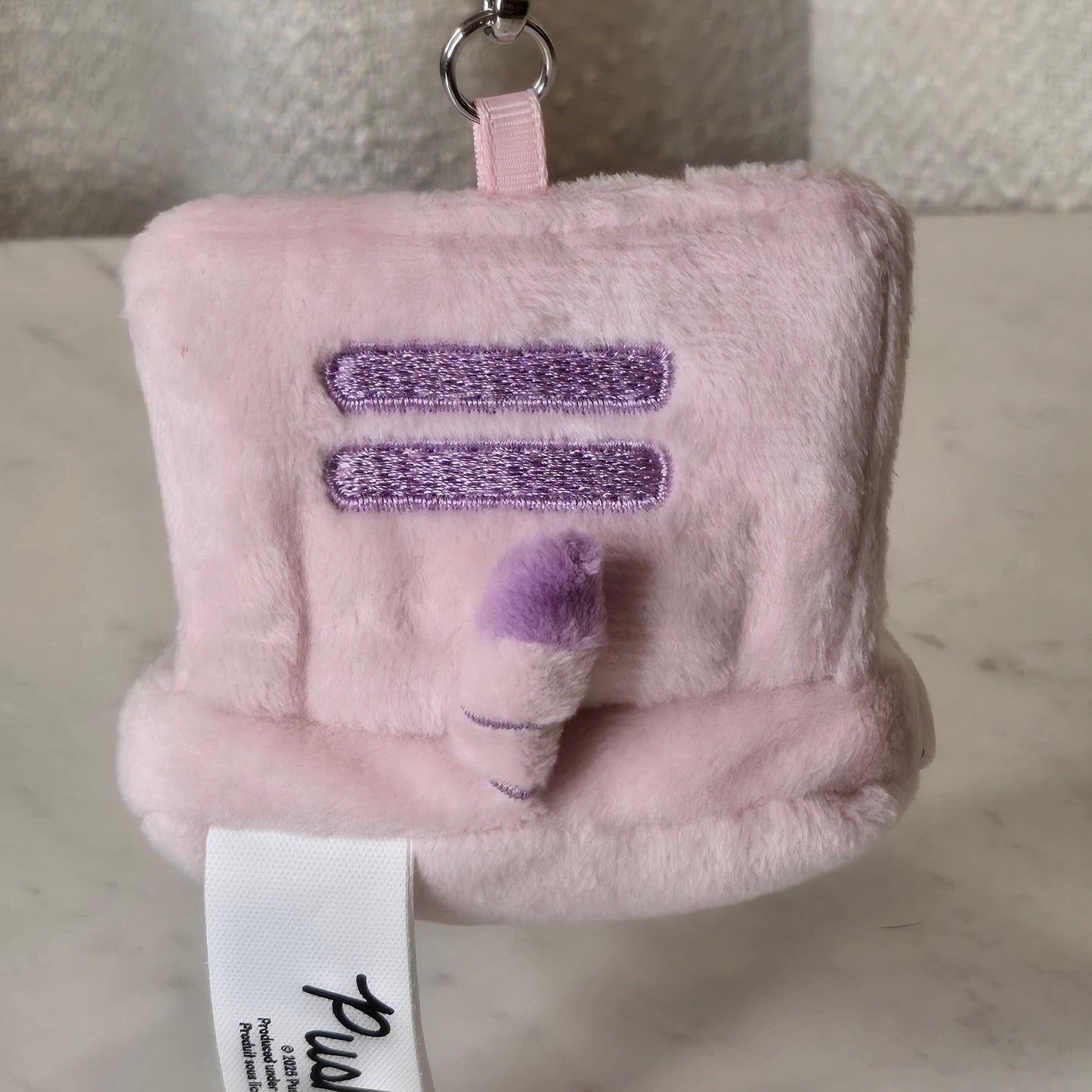 laptop pusheen keychain