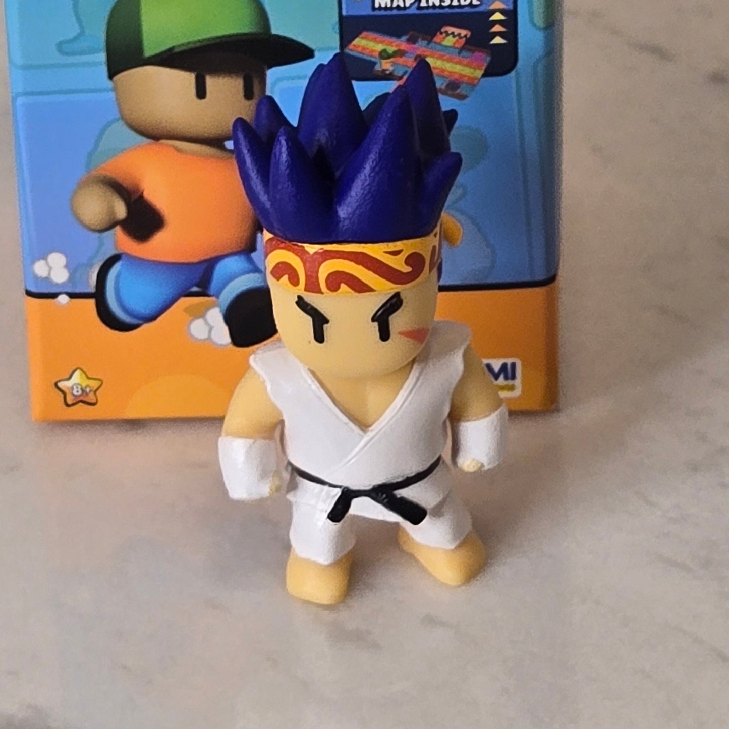stumble guys karate figure