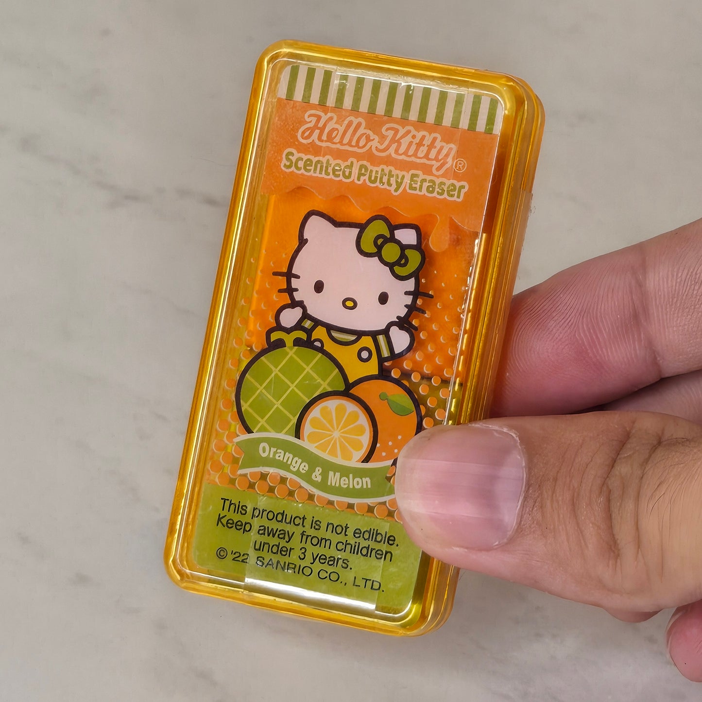 hk putty eraser (orange + melon)