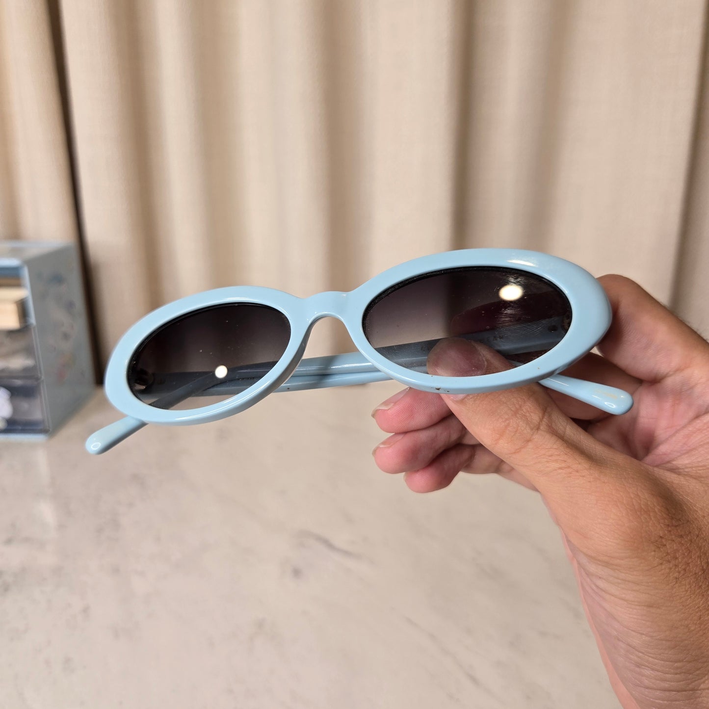 blue oval sunnies