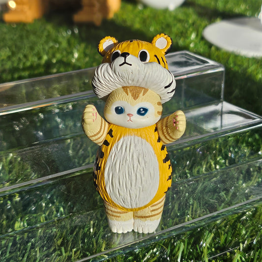 standing tiger mofusand cat