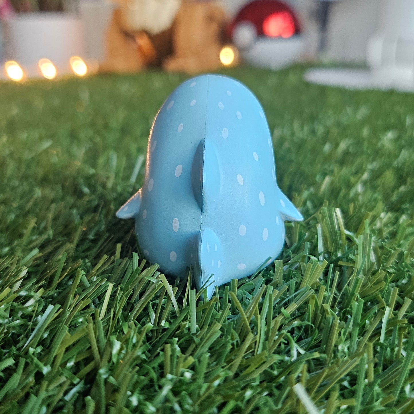 sitting spotted shark mofusand cat