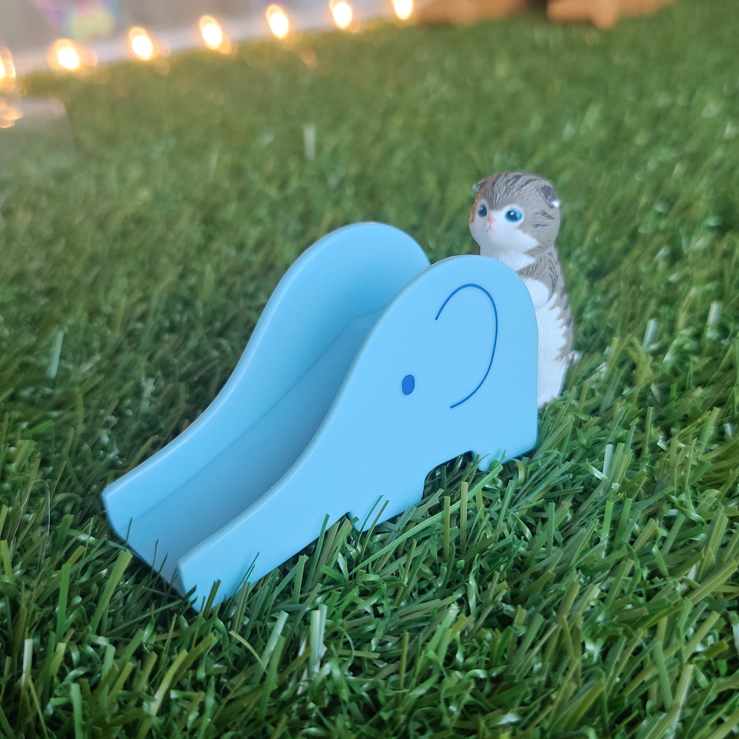 blue slide mofusand cat