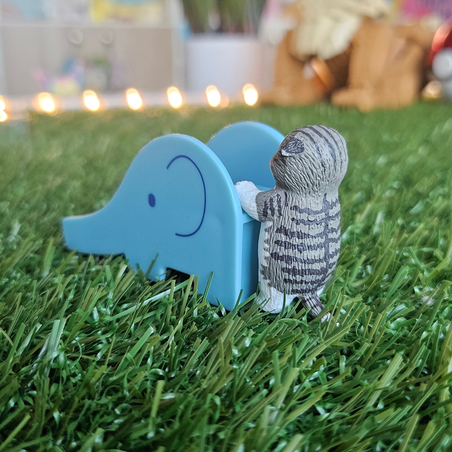 blue slide mofusand cat