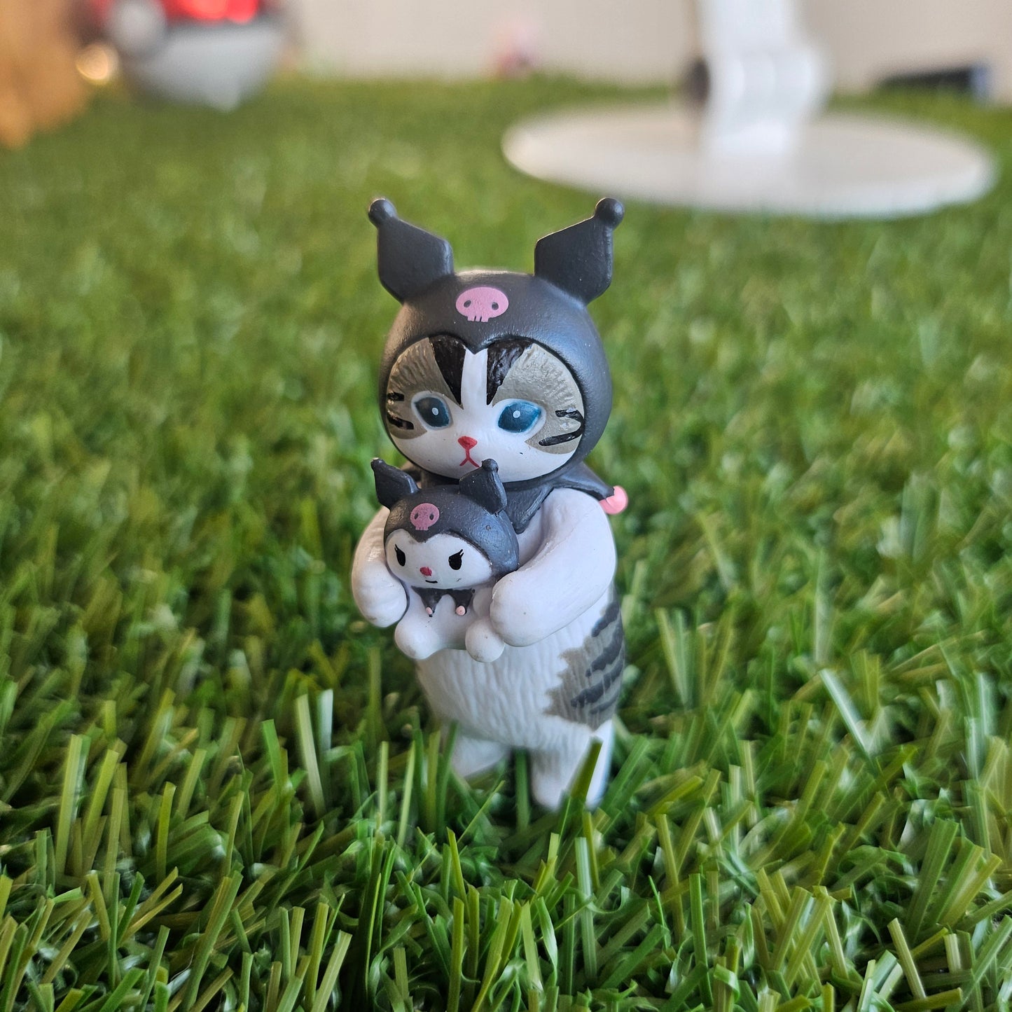 cheeky but charming meow mofusand cat