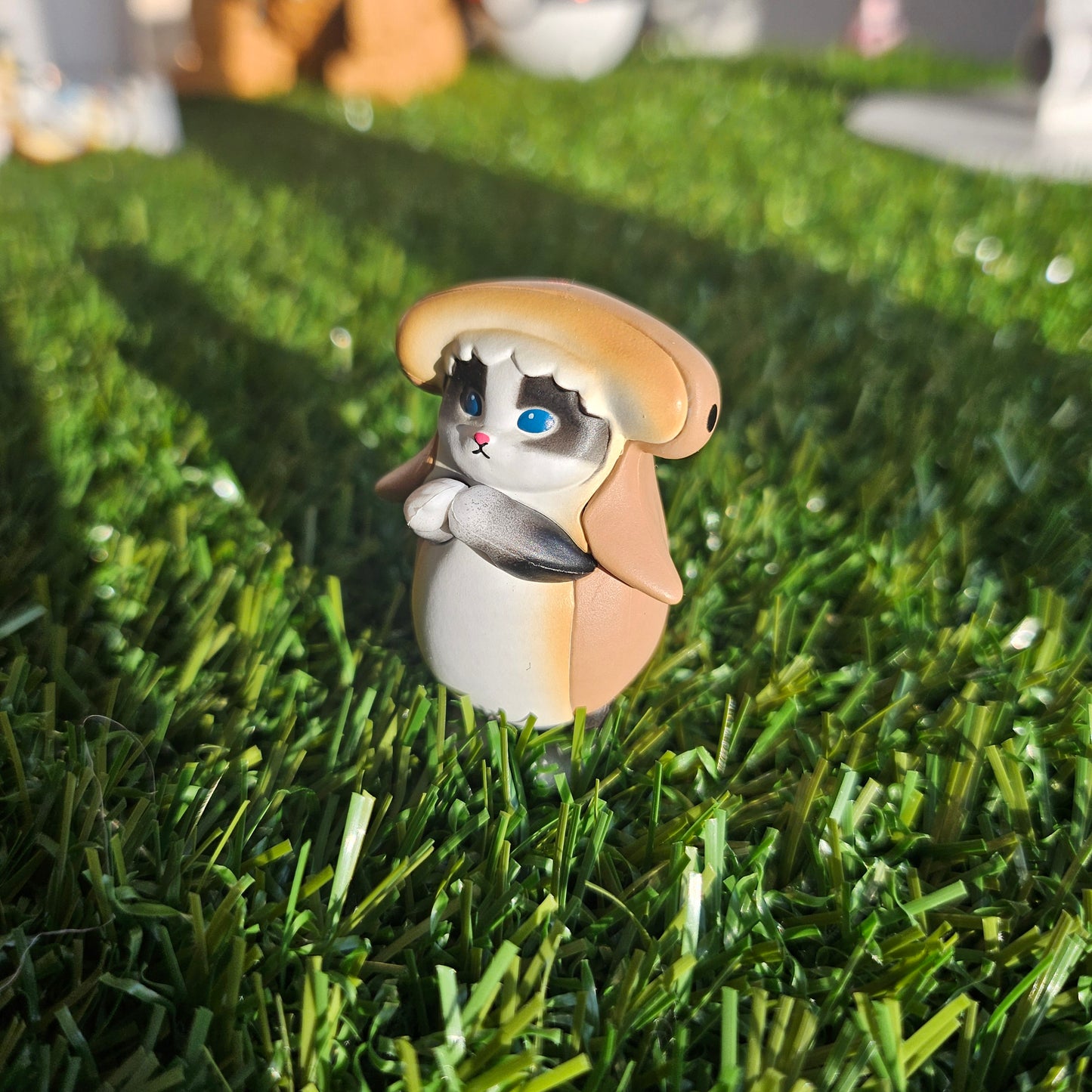 hammerhead shark meow mofusand cat