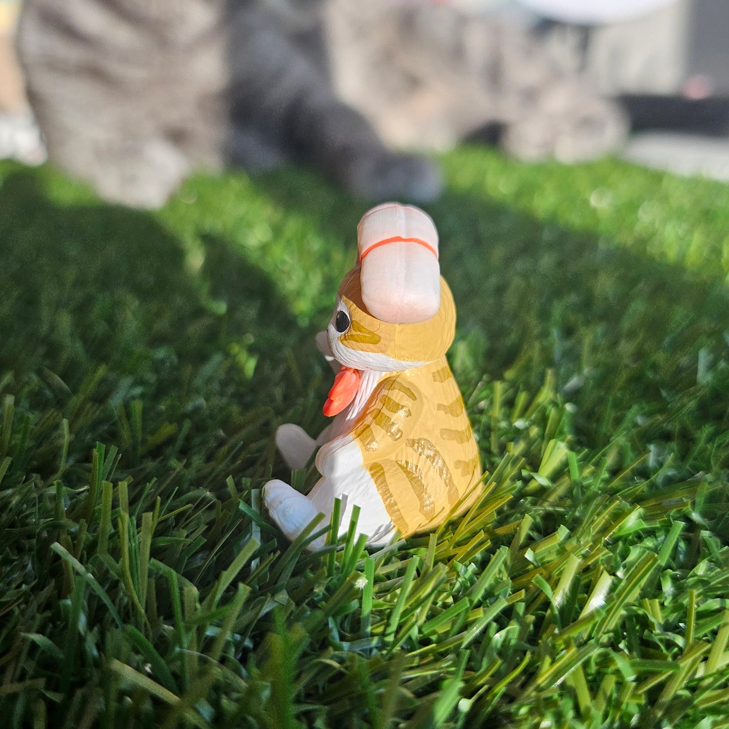 sitting shrimp mofusand cat