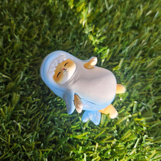 sleeping whale meow mofusand cat