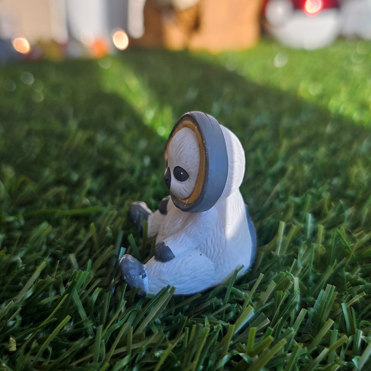 sitting salmon sushi mofusand cat