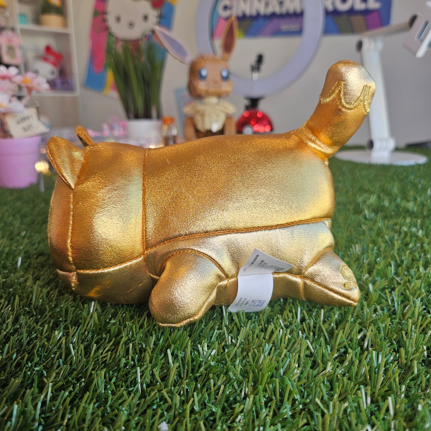 gold aphmau cat (ein)