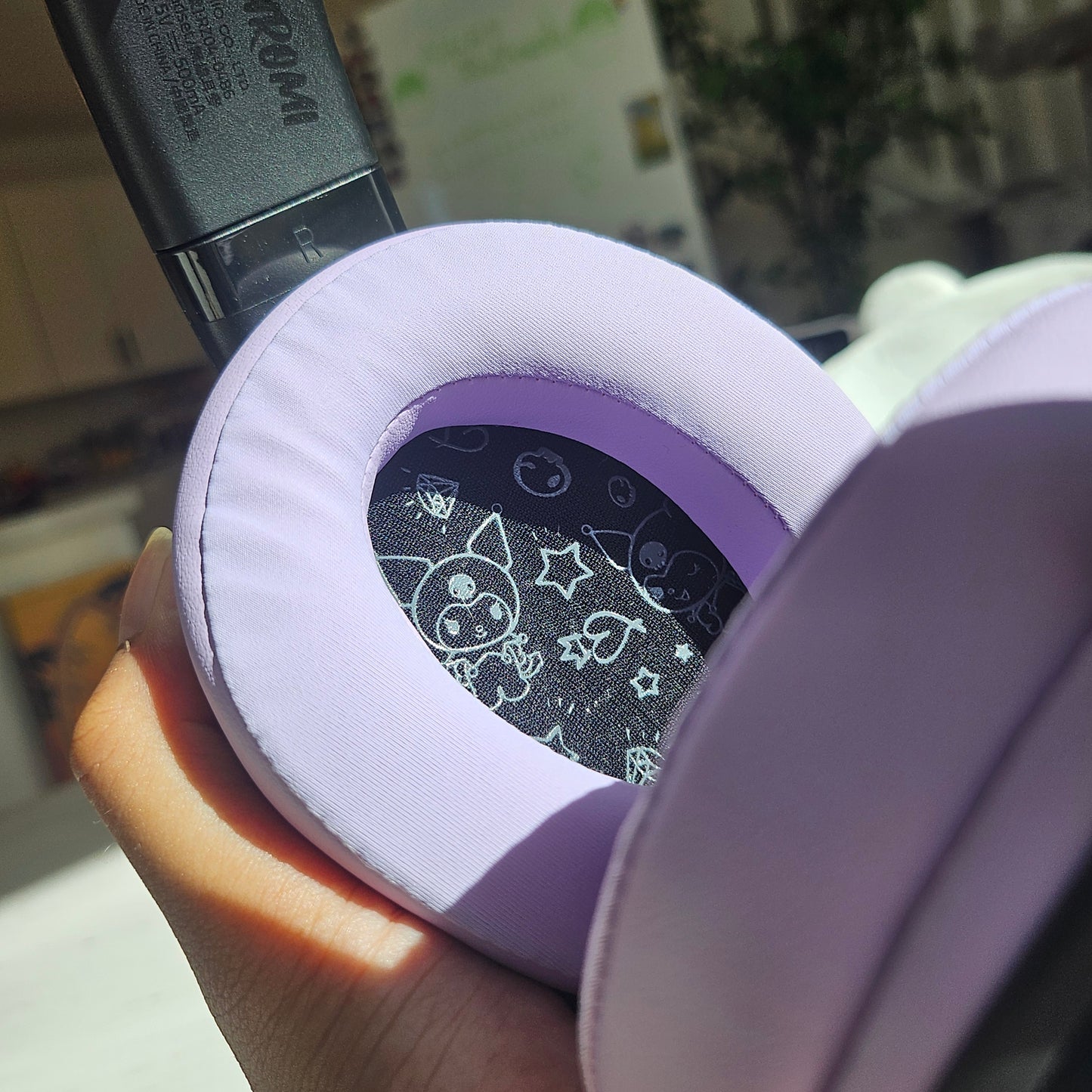 cheeky but charming headphones