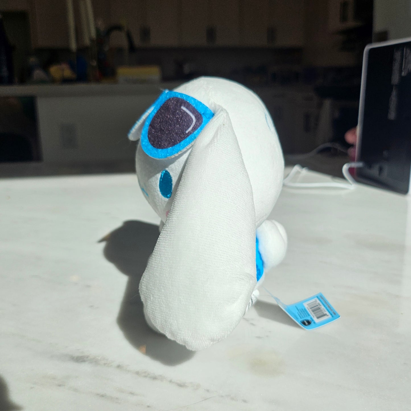 flying puppy hawaii plyshie