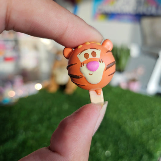 tiger cake pop