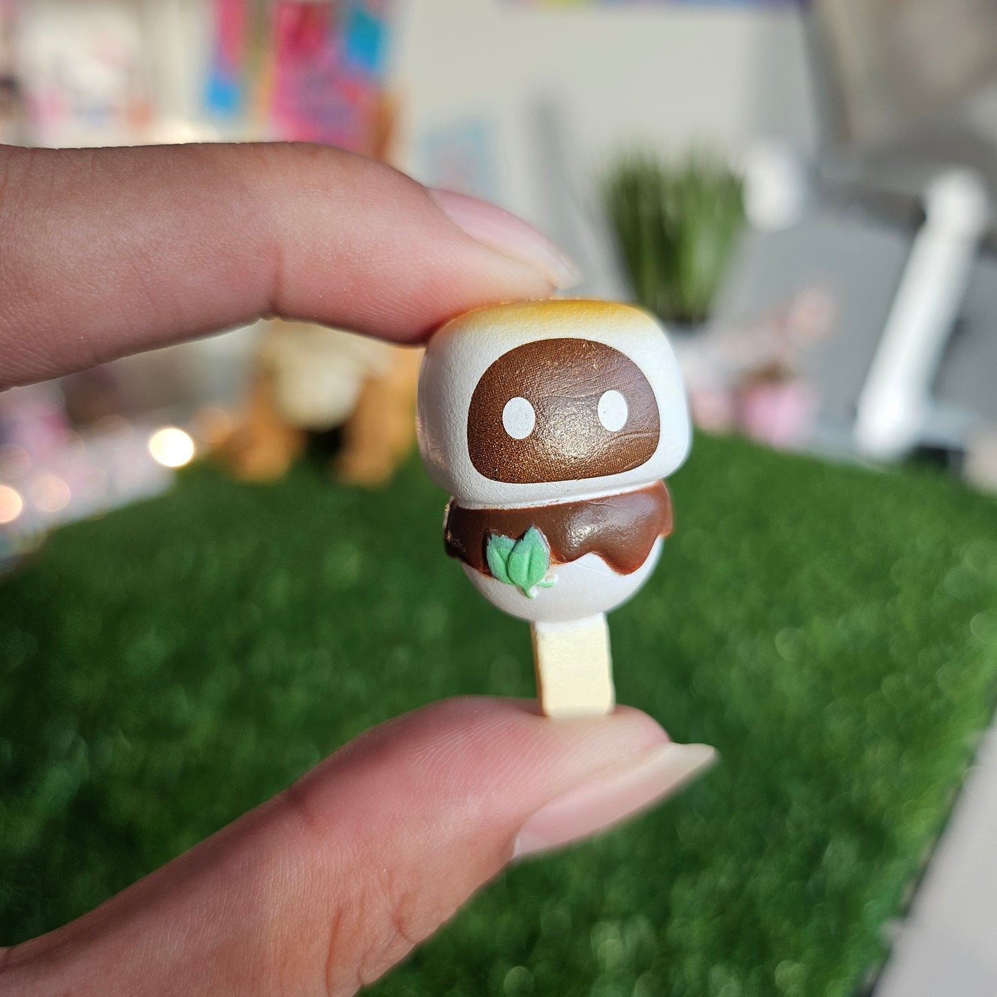 robot marshmallow
