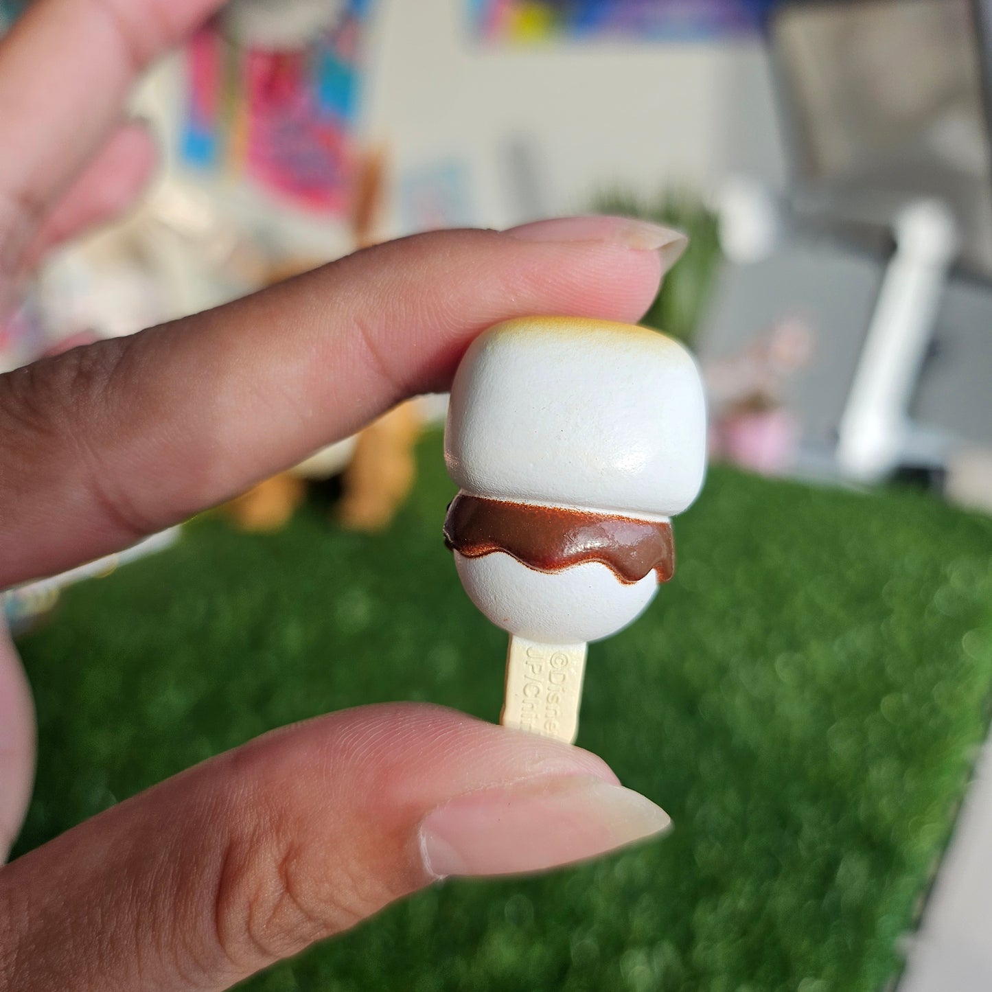 robot marshmallow