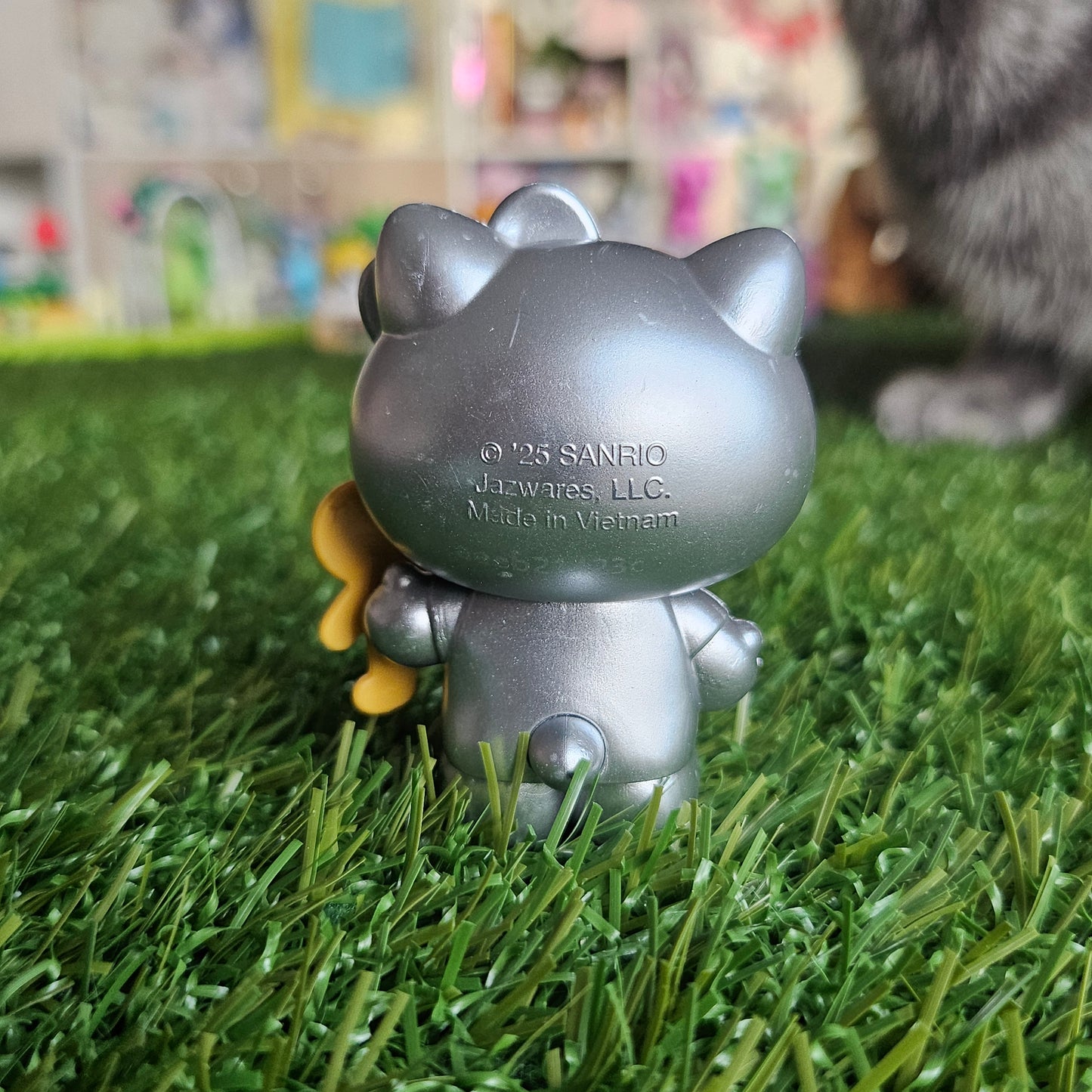 silver hk and gingerbread