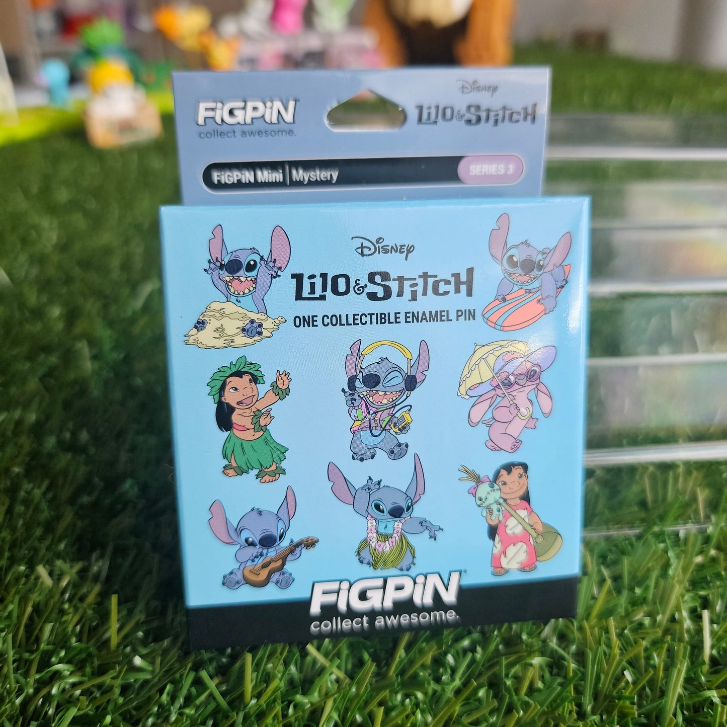 blue dog pin (ukulele)