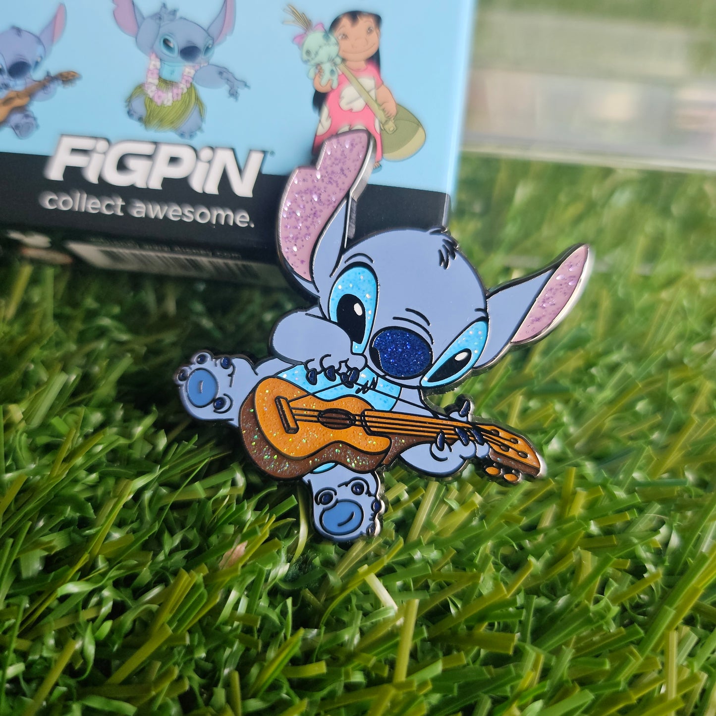 blue dog pin (ukulele)