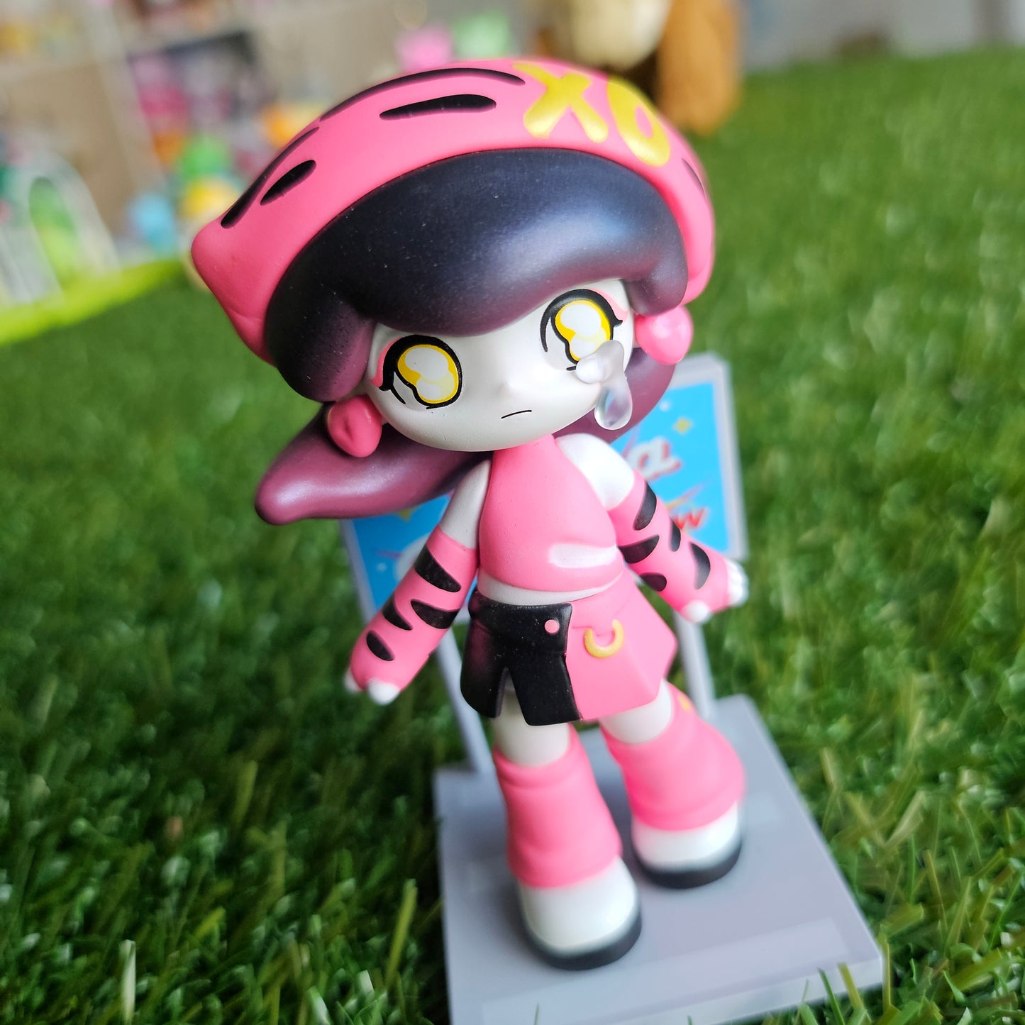 popmart azura (pink)