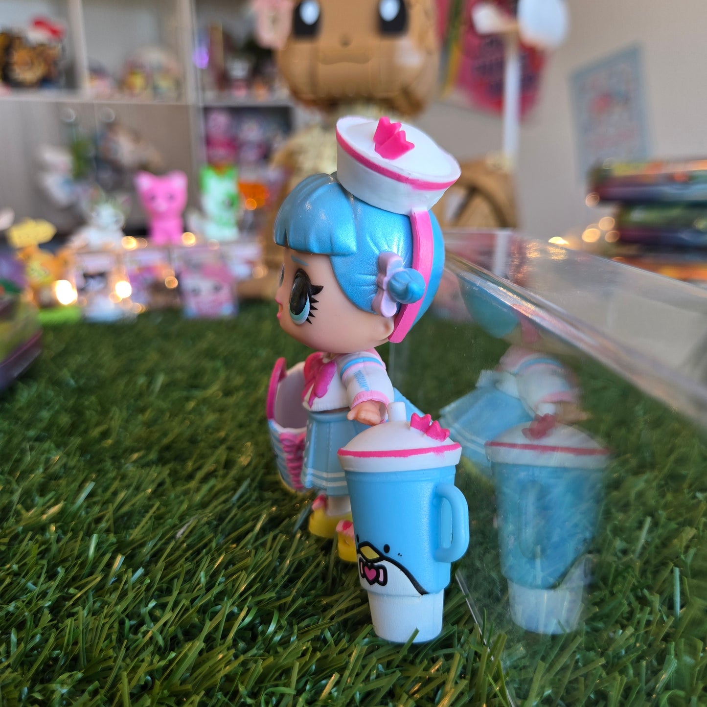 lol surprise figure (tuxedo capsule)