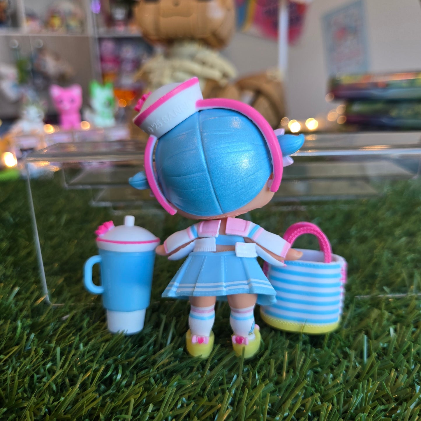 lol surprise figure (tuxedo capsule)