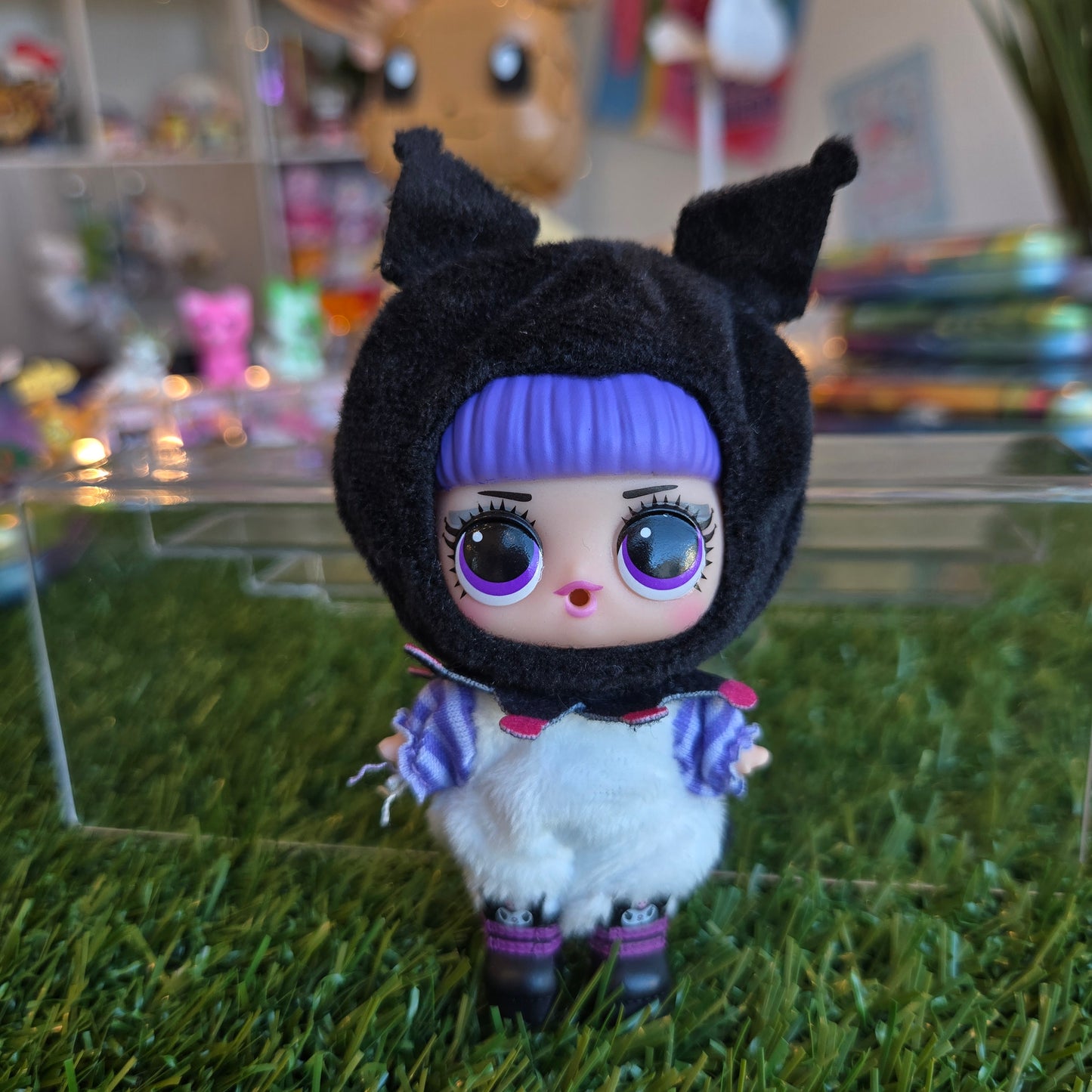 lol surprise figure (cheeky plush)